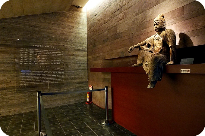 【高雄】佛陀紀念館，莊嚴但不需拘束，時刻拍照都如仙境！ @捲捲頭 ♡ 品味生活