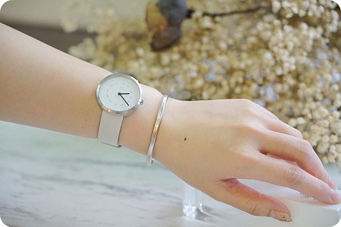 ▋Maven手鐲 ▋不只是手錶，Maven 全新推出一系列手鐲，簡約流線，讓你瞬間氣質滿點！ @捲捲頭 ♡ 品味生活