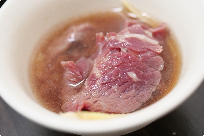 高雄湖東牛肉館》只有吃不到，沒有不好吃的神級溫體牛肉鍋在這裡！(附菜單） @捲捲頭 ♡ 品味生活
