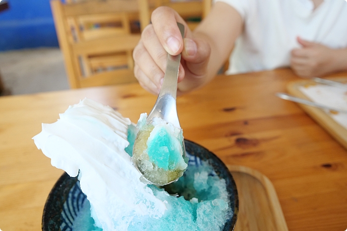 台東美食》台澢號。海洋滋味只有夏天吃得到！都蘭海浪冰，衝浪人的自在創意。 @捲捲頭 ♡ 品味生活