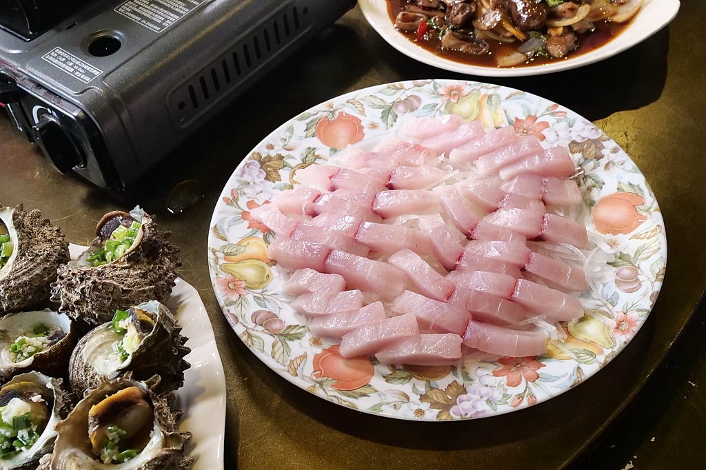 「涼山頂」馬祖風味餐X「獵鯛」手創料理，這兩間美食超犯規，沒吃到絕對會後悔～ @捲捲頭 ♡ 品味生活