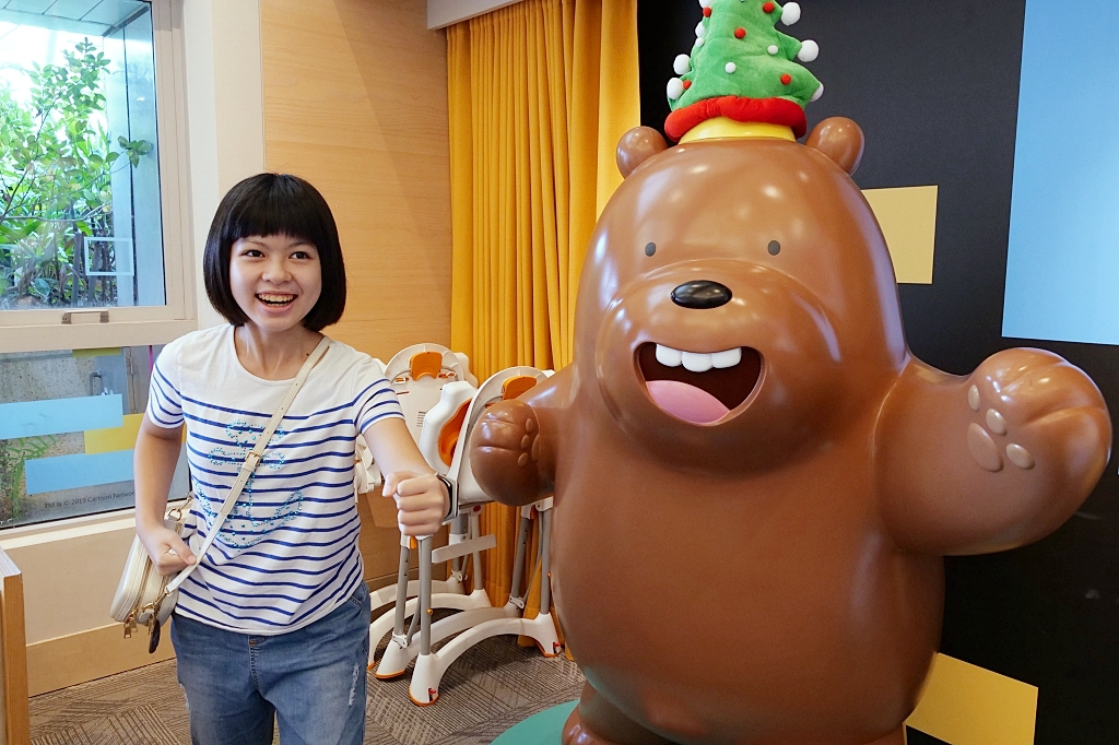 台南和逸飯店台南西門館 HOTEL COZZI，來跟卡通明星一起辦聖誕晚會，入住還可以帶走飛天小女警、老皮、熊熊遇見你獨家周邊！ @捲捲頭 ♡ 品味生活