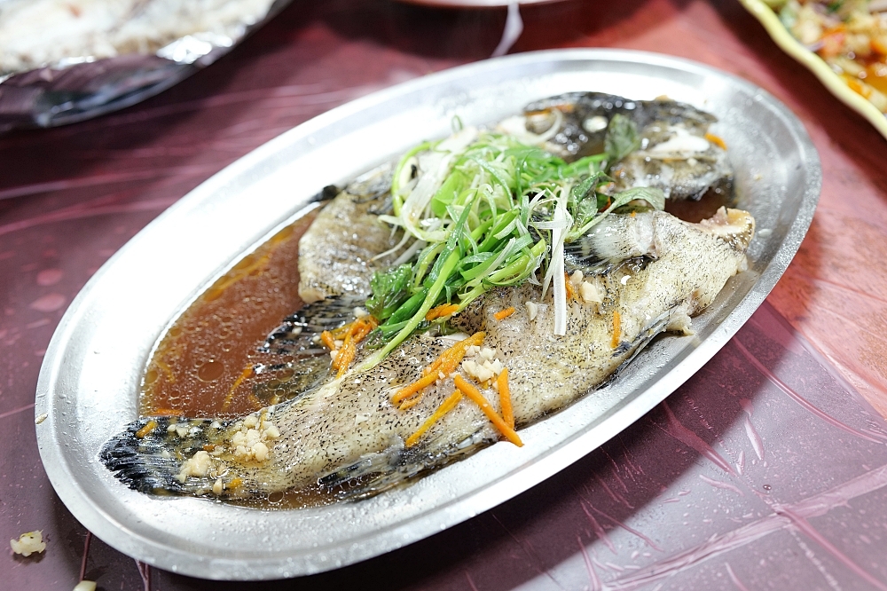 賣魚郎食酒处，尚青海味，直接從魚塭現撈上桌的活魚海鮮料理（菜單） @捲捲頭 ♡ 品味生活