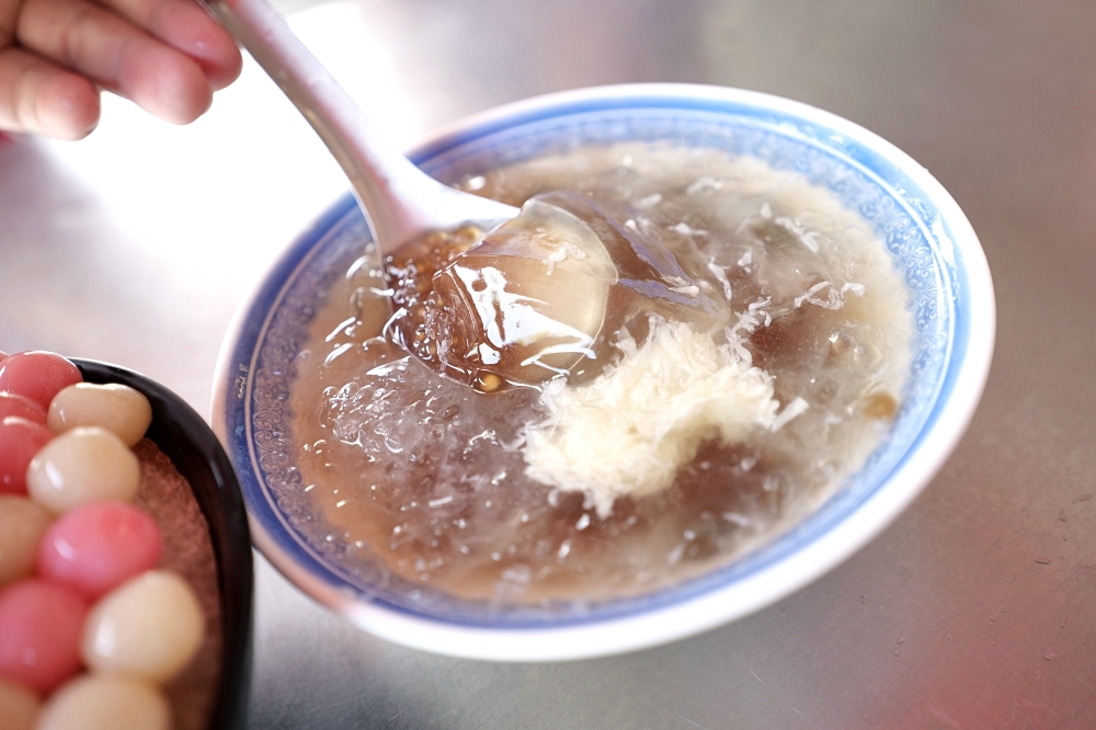 台南阿川粉圓冰好吃嗎，IG打卡冰品，必點隱藏版的湯圓冰還有粉圓粉角（附菜單） @捲捲頭 ♡ 品味生活