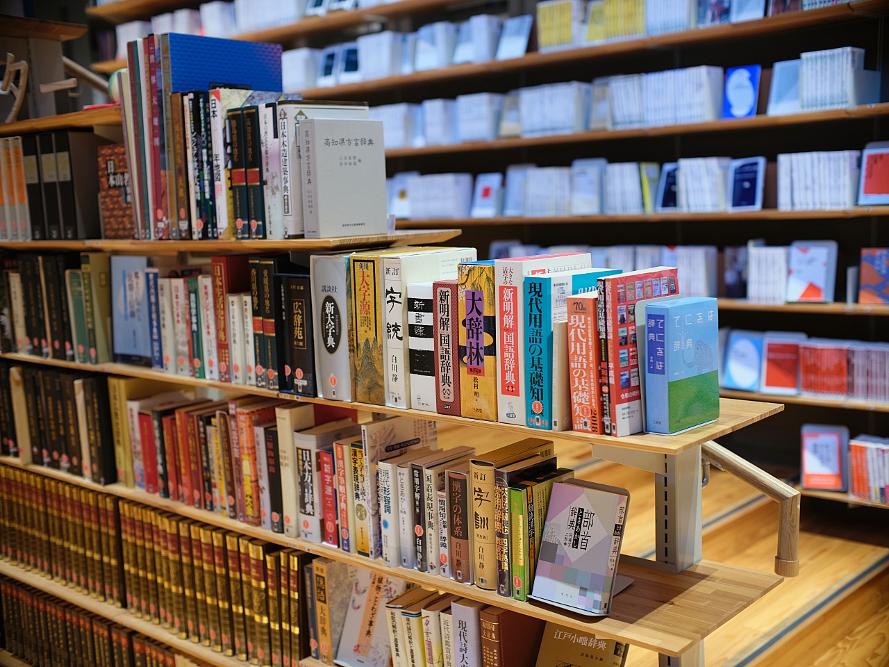 【雲之上圖書館】四國最美的圖書館，開放時間與設施分享。 @捲捲頭 ♡ 品味生活