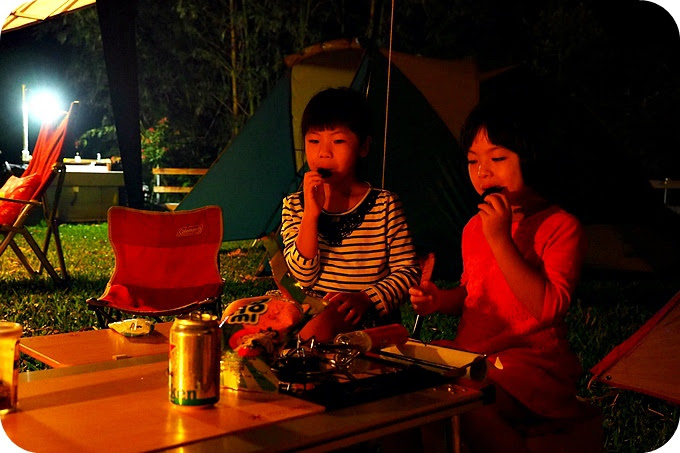 【露營】第一次露營就上手！手機 out，TV out，當個藍天綠地下的野孩子！！！ @捲捲頭 ♡ 品味生活