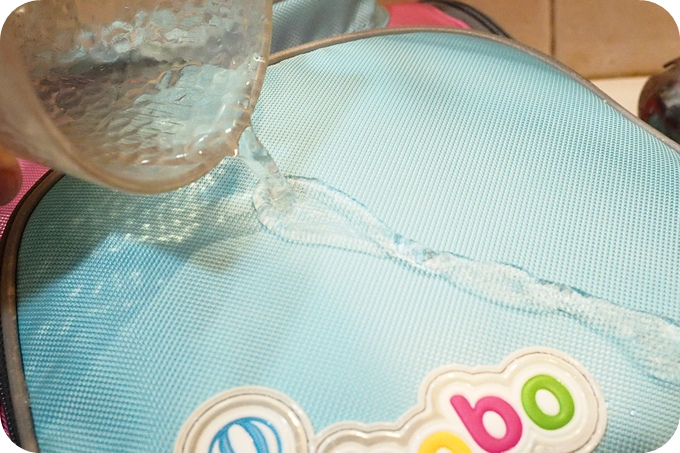【小一新生禮】 airbobo 氣墊減壓護脊書包!! 745 公克超輕量防水書包，小一入學新生很適合喔！ @捲捲頭 ♡ 品味生活