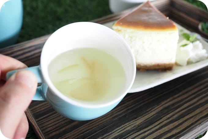 品嚐當季最新鮮的美味，吃吃BAR手作蜂蜜柚子茶 ! @捲捲頭 ♡ 品味生活