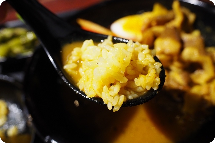 來自日本的新味道，超好吃下飯的湯咖哩，Loka 樂咖大直店 @捲捲頭 ♡ 品味生活