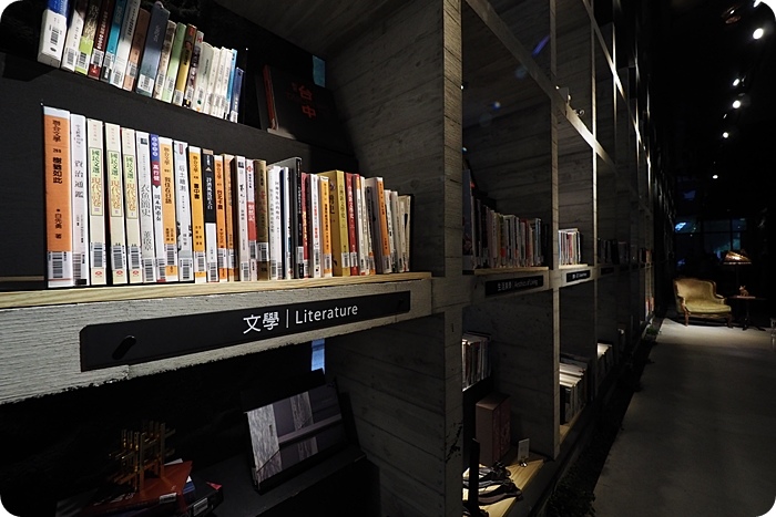 樂樂書屋LELE BOOKS HOUSE， 可獨樂，亦可眾樂樂。全台最美圖書館！ @捲捲頭 ♡ 品味生活
