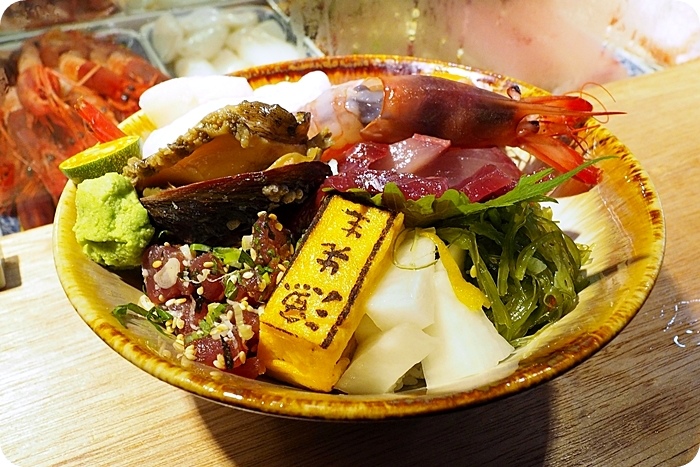 ▋三峽美食 ▋罰站才吃得到的鮮味，三峽漁先生 @捲捲頭 ♡ 品味生活