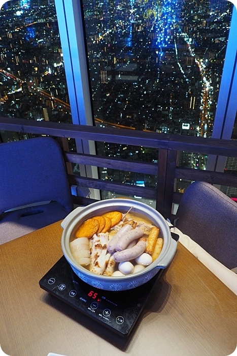 沈醉於300公尺的星空浪漫。趕緊帶你的阿娜答，享受鶴立雞群的大阪夜景＋團圓 de 暖桌，就在阿倍野 Harukas 300 展望台 @捲捲頭 ♡ 品味生活
