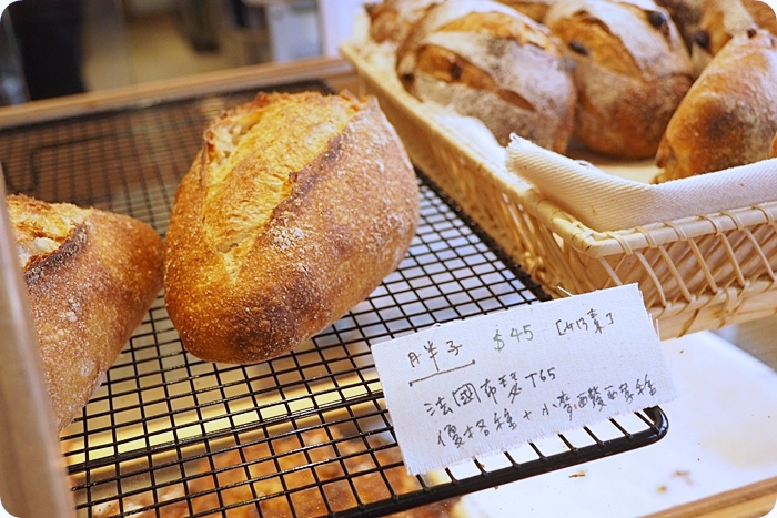 冬山莢麵包，手作的溫度正在發酵，每天限量只賣5小時。 @捲捲頭 ♡ 品味生活