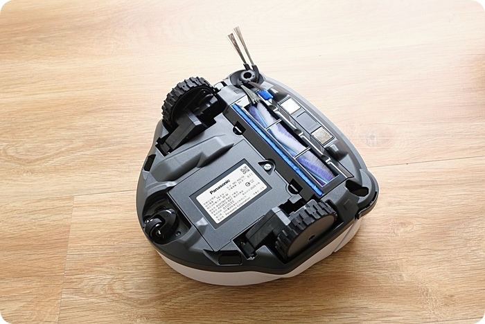 小家庭與獨身貴族的好幫手，集功能與外觀為一體的 Panasonic 日本製智慧掃地機器人MC-RSC10 mini Rulo @捲捲頭 ♡ 品味生活